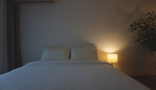 Habitación Deluxe doble, 1 cama de matrimonio, cocina, vistas parciales al mar