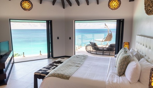 Habitación (Ocean Blessed)