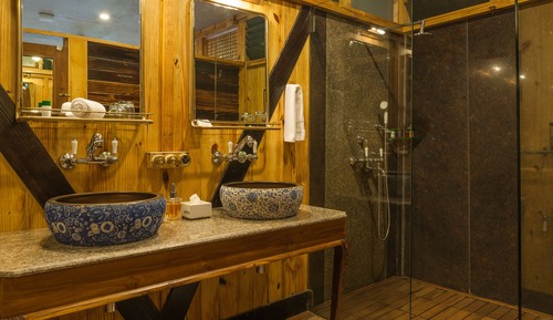 Habitación de lujo doble, 1 cama de matrimonio grande, vistas al jardín