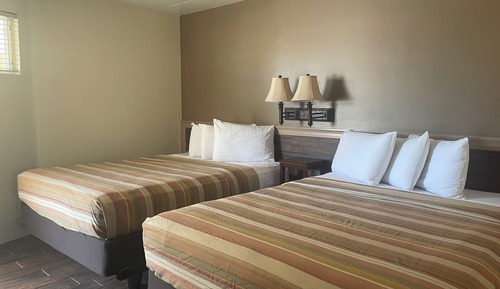 Suite Deluxe, cocina básica (Private Balcony with  two Queen Bed)