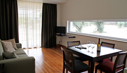 Suite, balcón