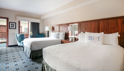 Suite (Atrium - Bicycle Street Inn)