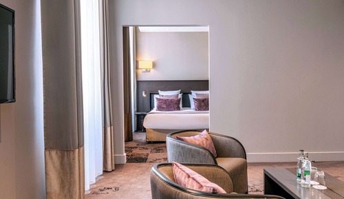 Suite junior, en edificio anexo
