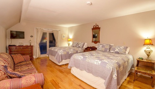 Standard Room, 2 Queen Beds, Garden View