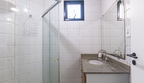 Basic Apartment