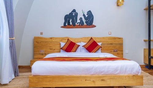 Habitación de lujo con 1 cama doble o 2 individuales, balcón, vistas al lago