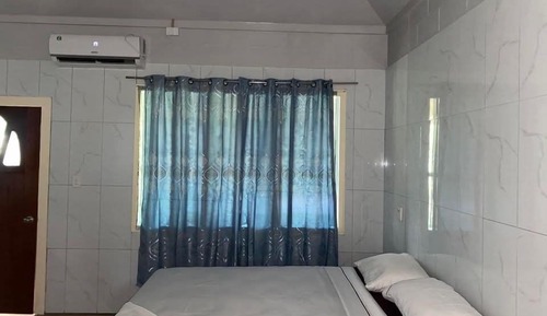 Habitación familiar, vistas al jardín