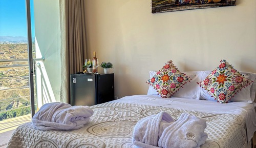 Habitación Confort, balcón, vistas al valle