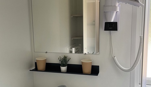 Habitación cuádruple, vistas al parque