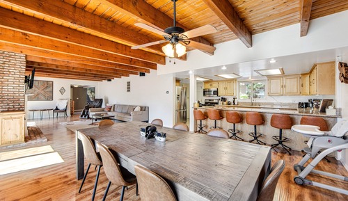 Chalet, Multiple Beds, Pool Access, Mountain View (VC504)