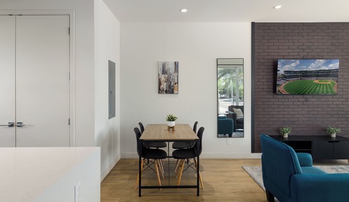Casa (2 Bedrooms)
