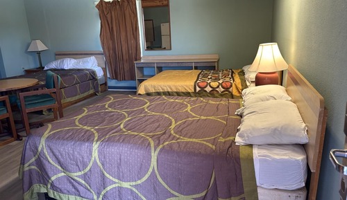 Habitación (3 Queen Beds)