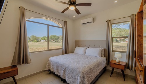 Comfort House, 2 Bedrooms, Patio, Garden View