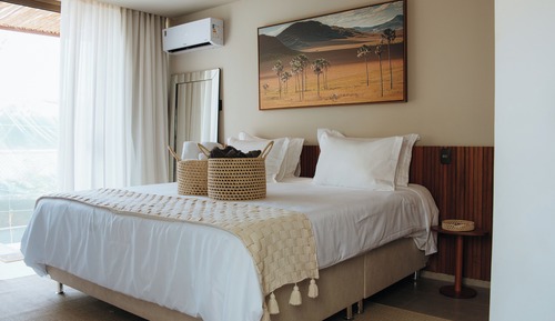 Deluxe Suite, 1 King Bed, Private Pool, Garden View