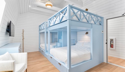Comfort Quadruple Room, Harbor View
