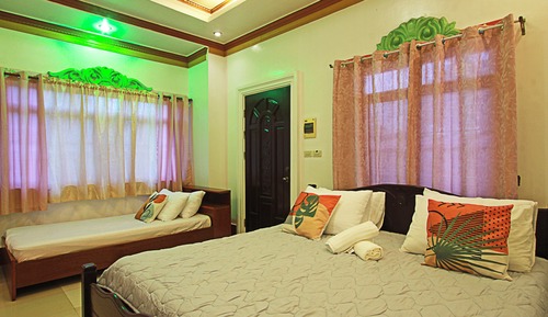Habitación Deluxe con 1 cama doble o 2 individuales, balcón, vistas al jardín
