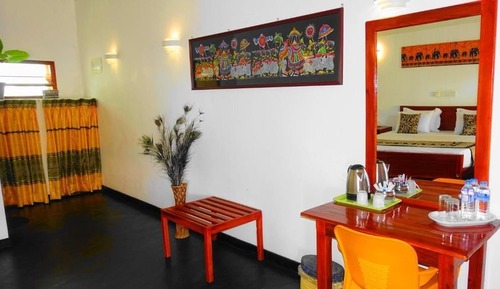Habitación triple Deluxe, balcón, vistas al jardín