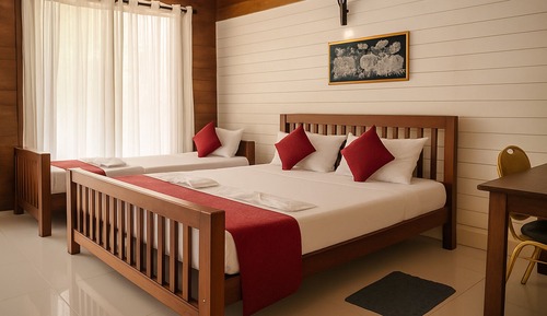 Habitación triple Deluxe, vistas al jardín