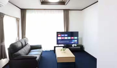 Casa básica, vistas a la ciudad
