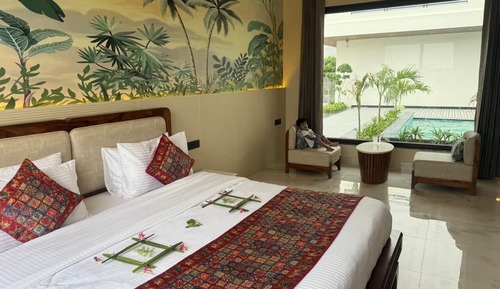 Executive Room