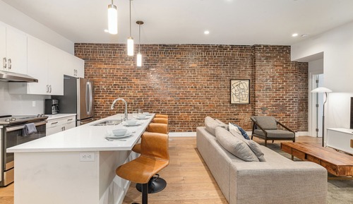 Casa (2 Bedrooms)