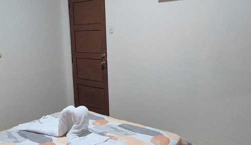 Habitación estándar con 1 cama doble o 2 individuales