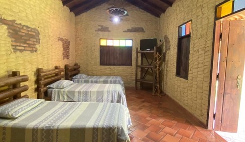 Habitación cuádruple familiar, vistas al jardín
