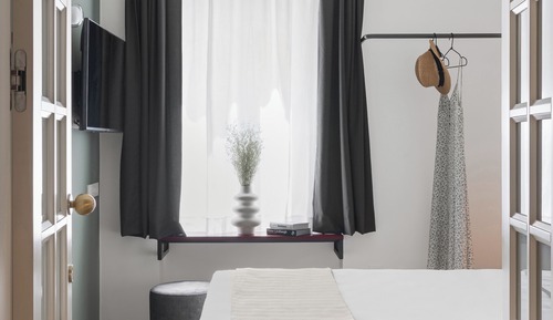 Habitación clásica con 1 cama doble o 2 individuales, vistas a la ciudad