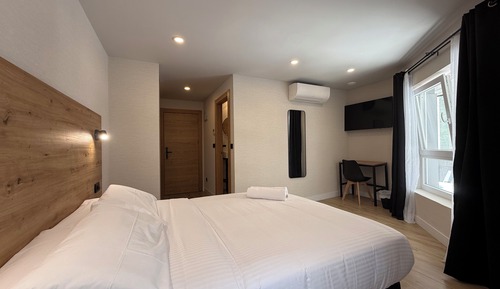 Habitación superior, vistas a la ciudad