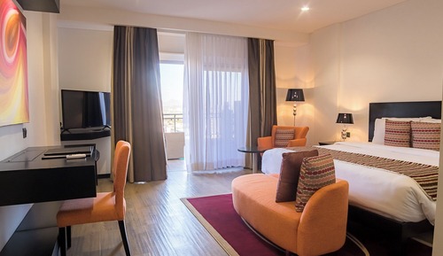 Habitación Deluxe doble, balcón, vistas a la ciudad