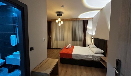 Habitación Deluxe doble, balcón, vistas a la montaña