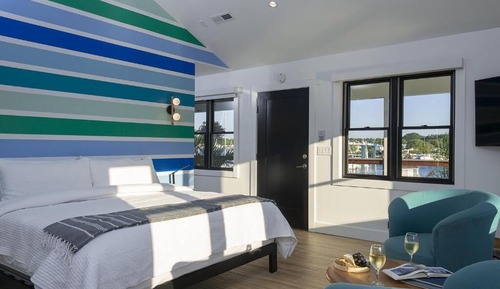 Habitación Deluxe, 1 cama de matrimonio grande, vistas al puerto