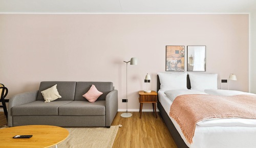 Suite Confort, 1 cama de matrimonio con sofá cama
