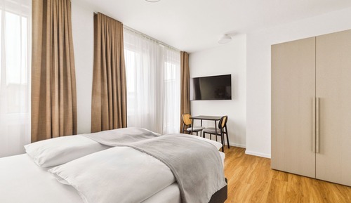 Habitación, 1 cama de matrimonio, balcón