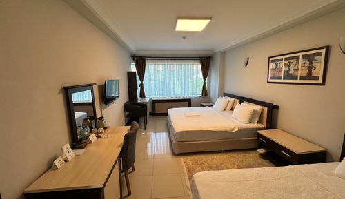 Habitación con 2 camas individuales
