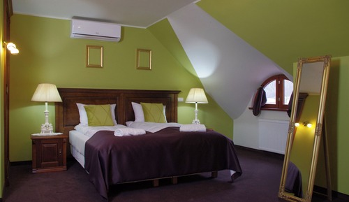 Habitación Confort, 1 cama de matrimonio grande con sofá cama, vistas al parque