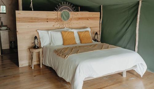 Cabana 12