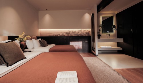 Habitación clásica con 2 camas individuales
