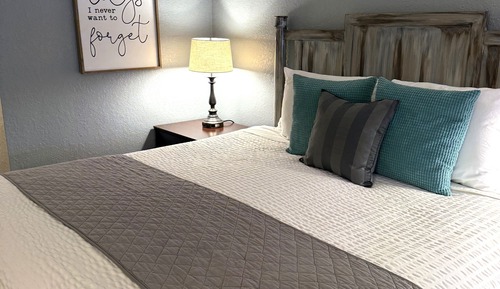 Habitación estándar, 1 cama de matrimonio grande, No se admiten mascotas
