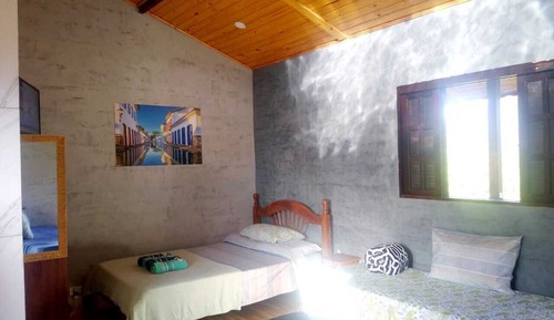 Estudio, vistas a la montaña
