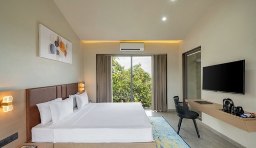 Habitación doble superior, balcón, vistas al jardín