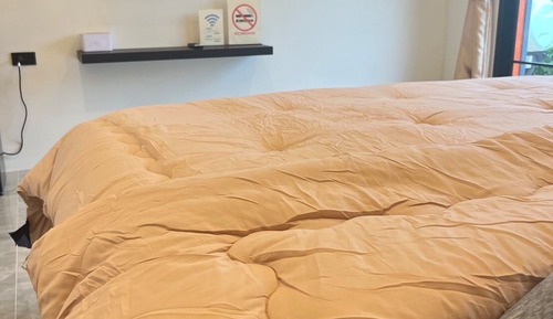 Superior Room, Corner