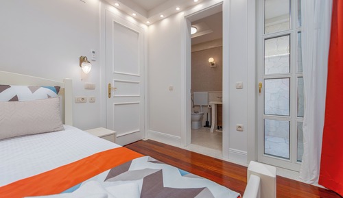Apartamento Deluxe, vistas parciales al mar