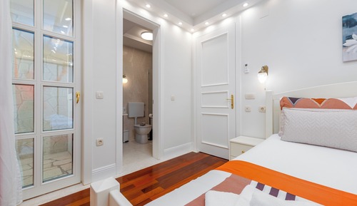Apartamento Deluxe, vistas parciales al mar