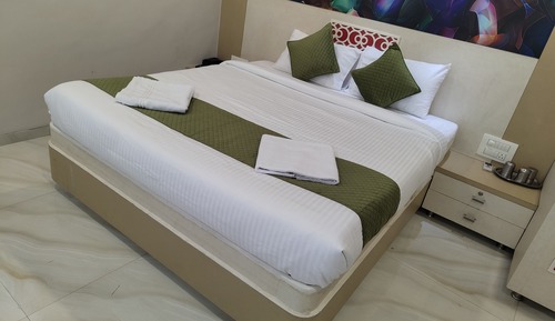 Deluxe Double Room, Balcony, Valley View