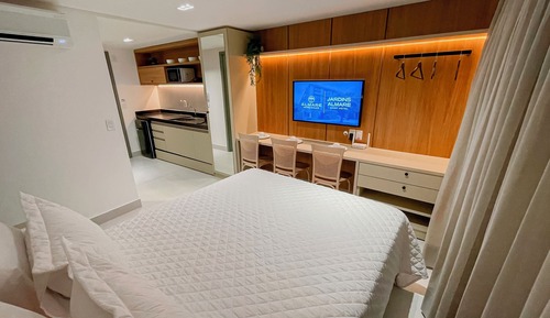 Studio, 1 Queen Bed with Sofa bed