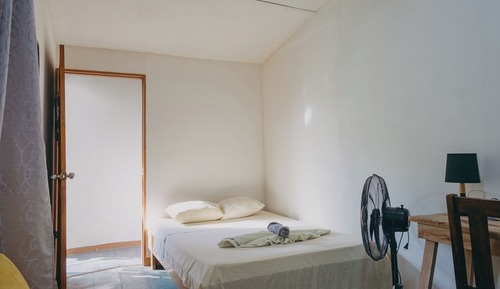 Habitación triple básica, vistas al jardín