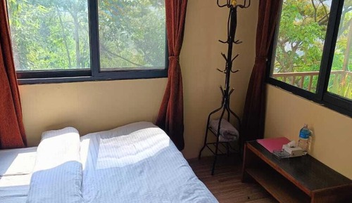 Habitación básica doble, balcón, vistas a la montaña