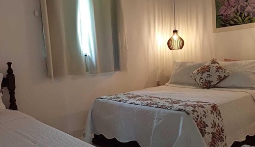 Habitación triple básica, vistas al jardín