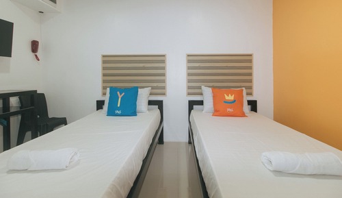 Habitación estándar con 2 camas individuales